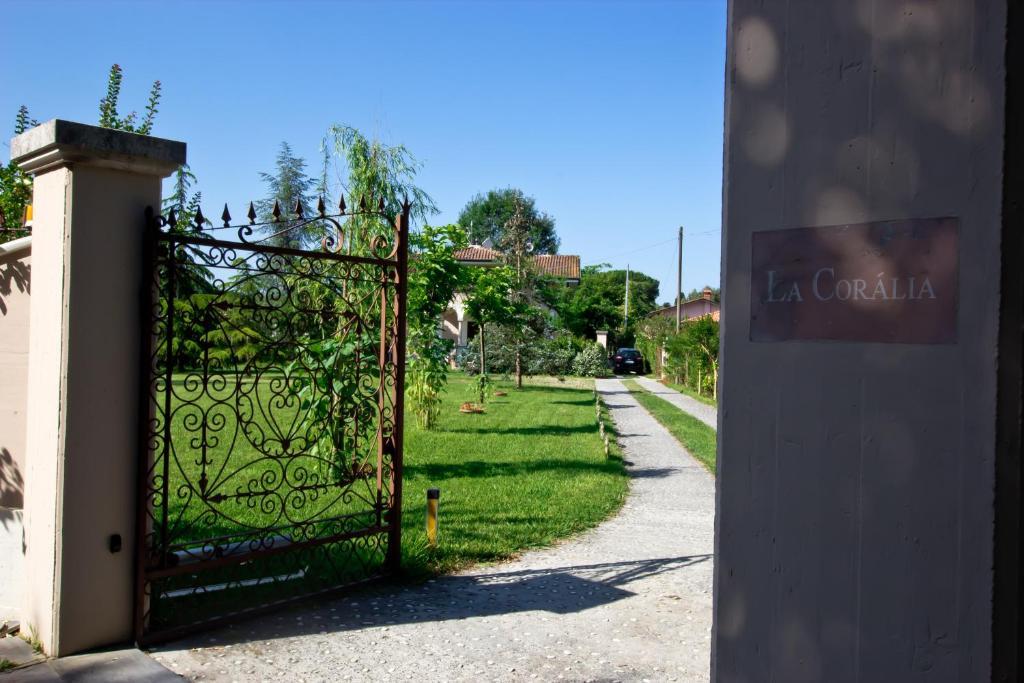 La Coralia B&B Massa  Exterior foto